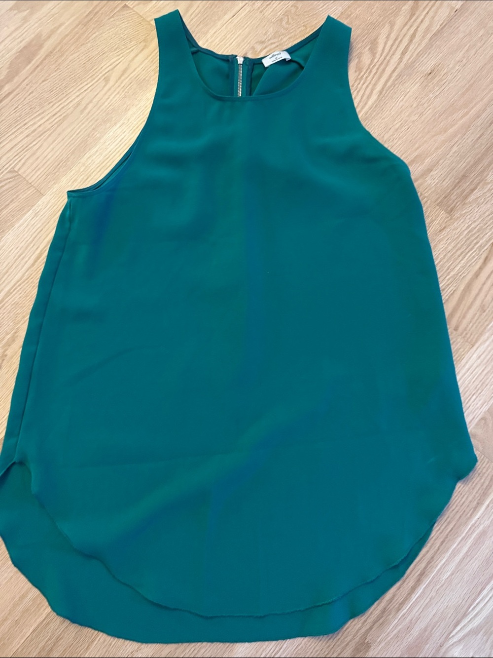 Wilfred Aritzia Teal Green Sleeveless Shell Top